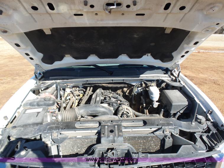 image for item K5773 2007 Chevrolet Silverado 2500HD Ext. Cab pickup truck