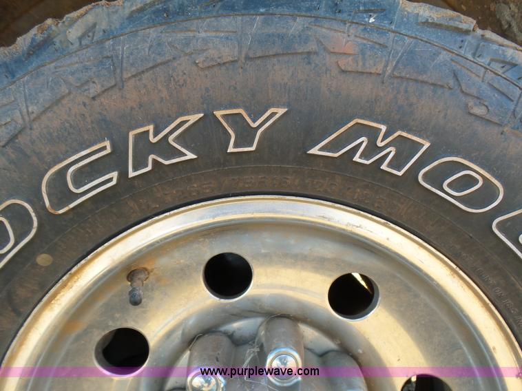 image for item K5774 1999 Ford F350 Super Duty SuperCab pickup truck