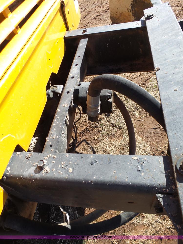 image for item K5776 2000 International F4900 dump truck