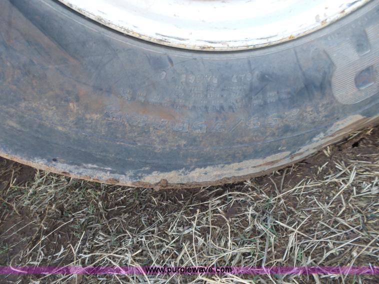 image for item K5776 2000 International F4900 dump truck