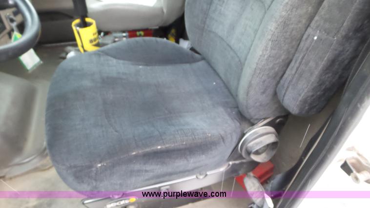 image for item K6954 2007 Sterling L9500 rollback truck