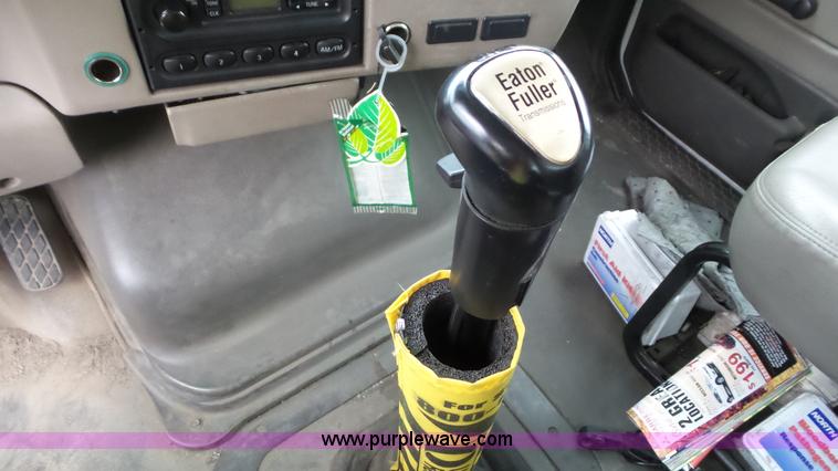 image for item K6954 2007 Sterling L9500 rollback truck