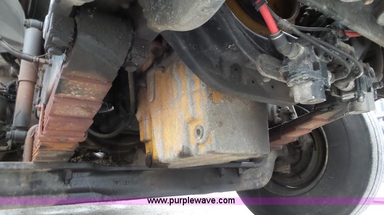 image for item K6954 2007 Sterling L9500 rollback truck