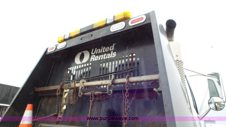 image for item K6954 2007 Sterling L9500 rollback truck