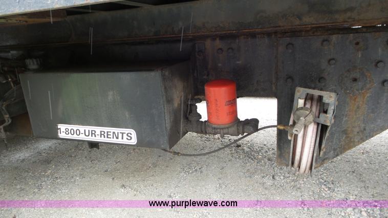 image for item K6954 2007 Sterling L9500 rollback truck