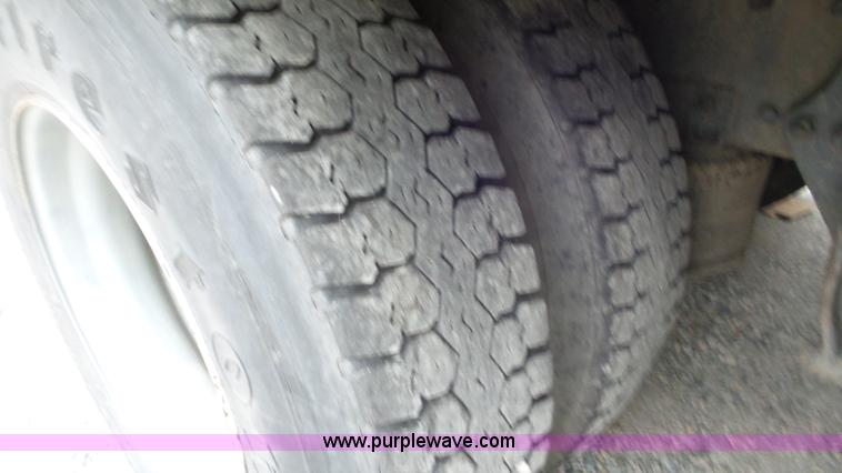 image for item K6954 2007 Sterling L9500 rollback truck