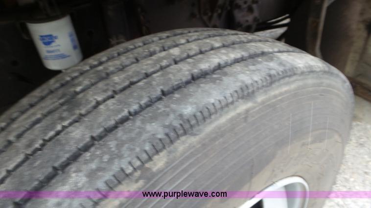 image for item K6954 2007 Sterling L9500 rollback truck