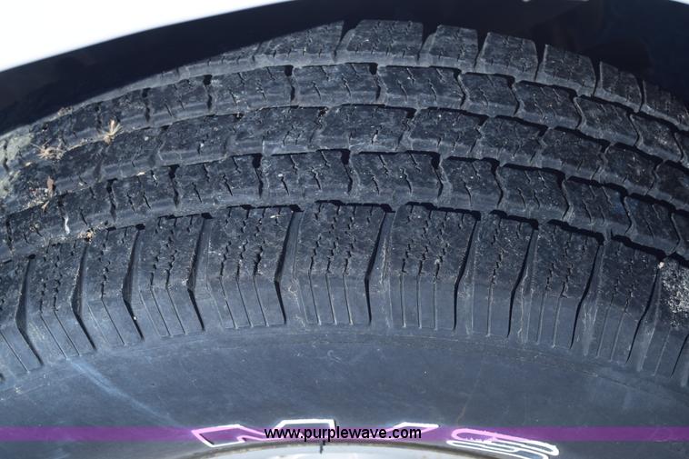 image for item K8696 2000 Ford Explorer SUV