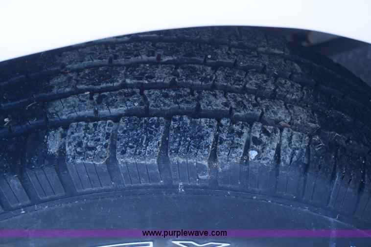 image for item K8696 2000 Ford Explorer SUV