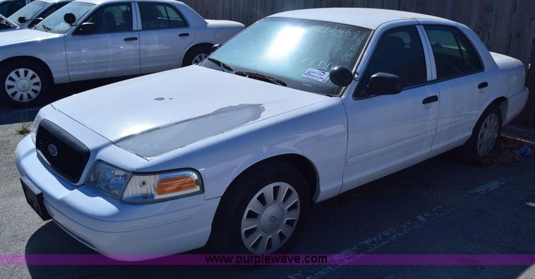 image for item K8697 2008 Ford Crown Victoria Police Interceptor
