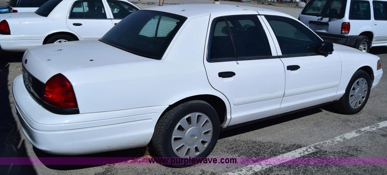image for item K8697 2008 Ford Crown Victoria Police Interceptor
