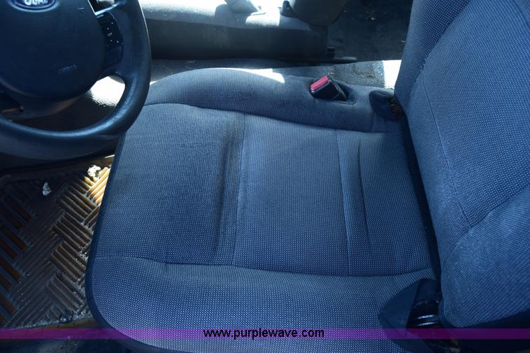 image for item K8697 2008 Ford Crown Victoria Police Interceptor