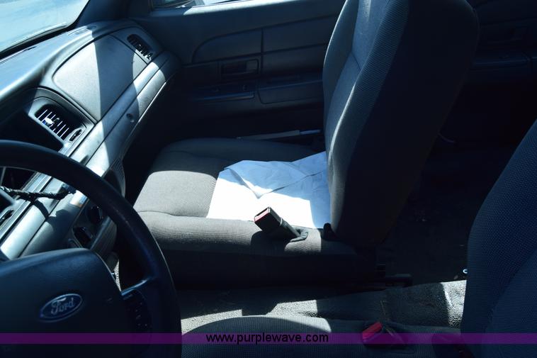 image for item K8697 2008 Ford Crown Victoria Police Interceptor