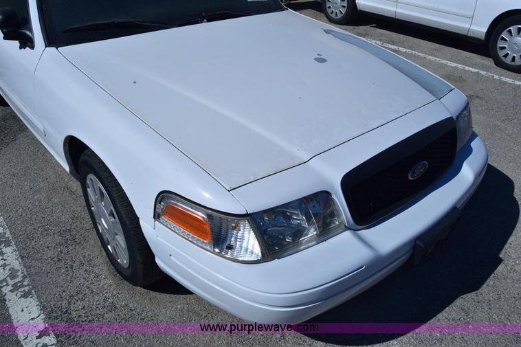 image for item K8697 2008 Ford Crown Victoria Police Interceptor