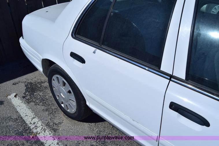 image for item K8697 2008 Ford Crown Victoria Police Interceptor
