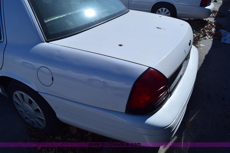 image for item K8697 2008 Ford Crown Victoria Police Interceptor