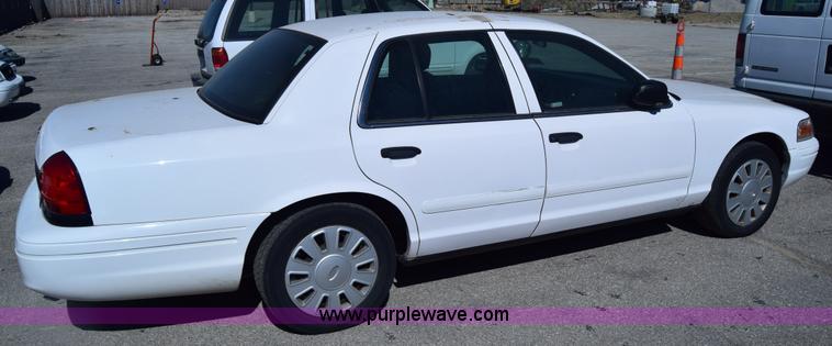image for item K8698 2008 Ford Crown Victoria Police Interceptor