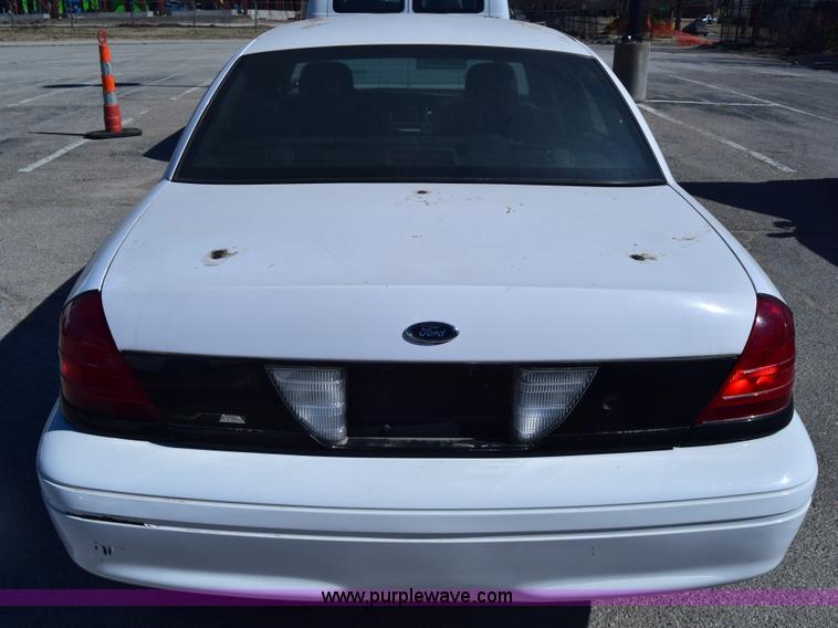 image for item K8698 2008 Ford Crown Victoria Police Interceptor