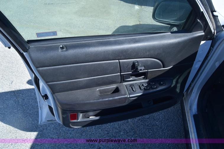 image for item K8698 2008 Ford Crown Victoria Police Interceptor