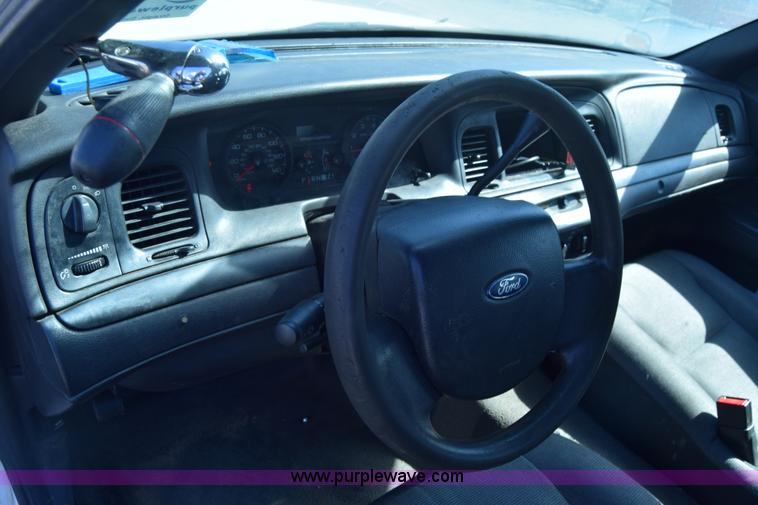 image for item K8698 2008 Ford Crown Victoria Police Interceptor