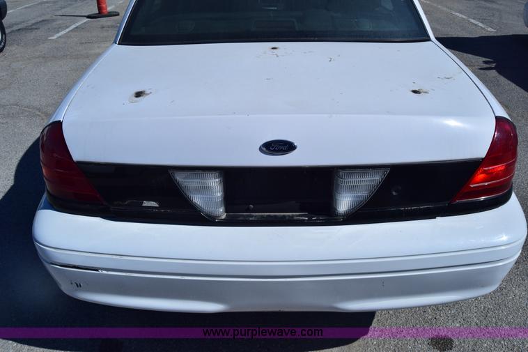 image for item K8698 2008 Ford Crown Victoria Police Interceptor