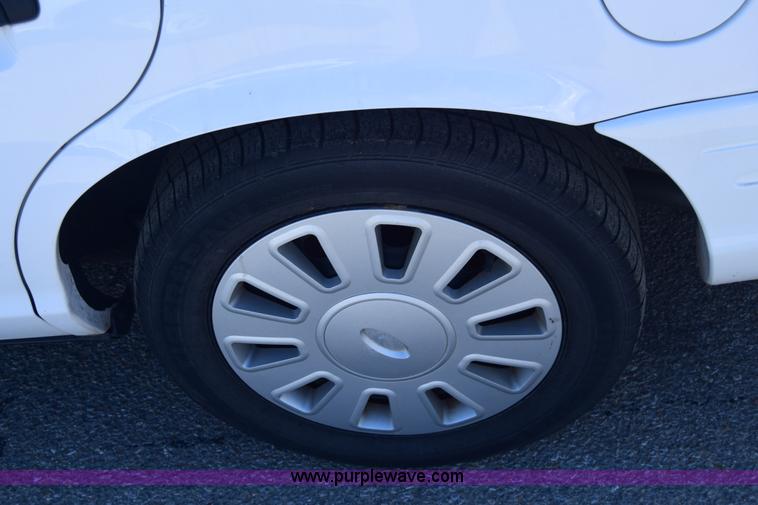 image for item K8698 2008 Ford Crown Victoria Police Interceptor