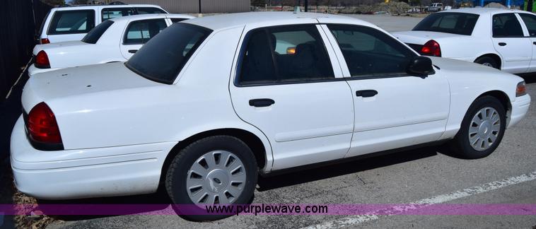 image for item K8699 2008 Ford Crown Victoria Police Interceptor