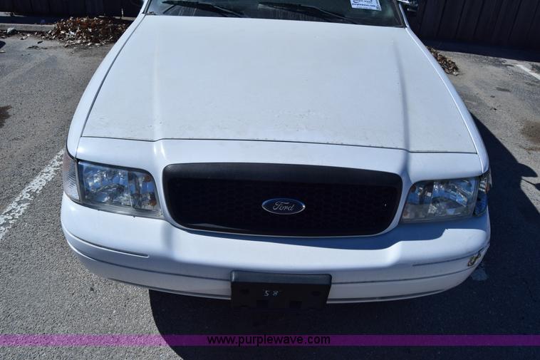 image for item K8699 2008 Ford Crown Victoria Police Interceptor