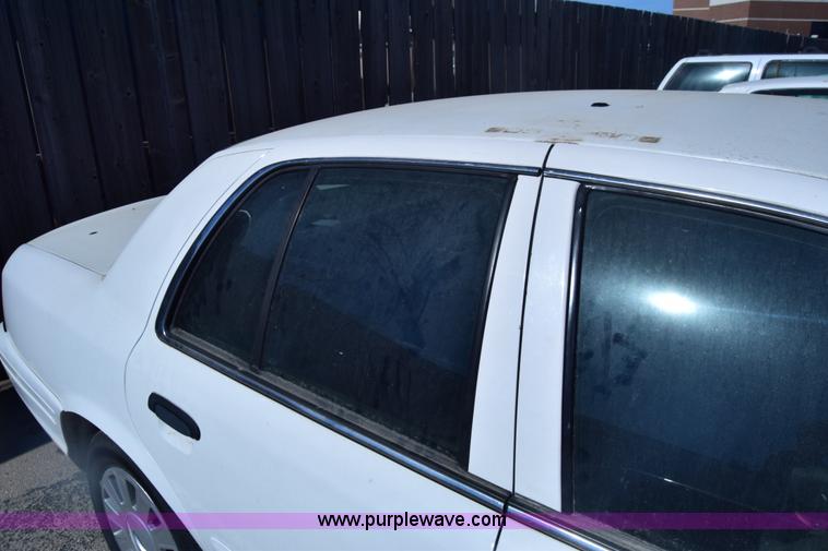 image for item K8699 2008 Ford Crown Victoria Police Interceptor