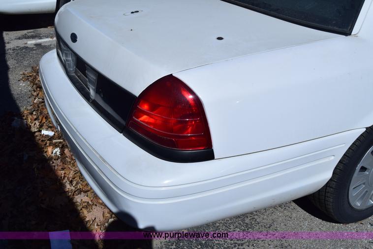 image for item K8699 2008 Ford Crown Victoria Police Interceptor