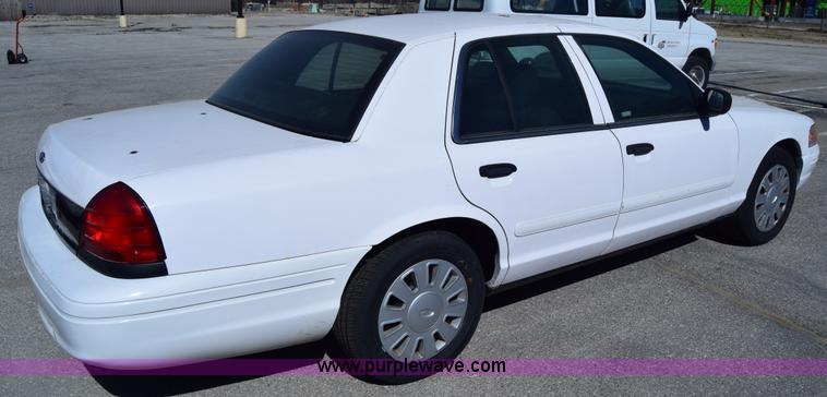 image for item K8700 2008 Ford Crown Victoria Police Interceptor