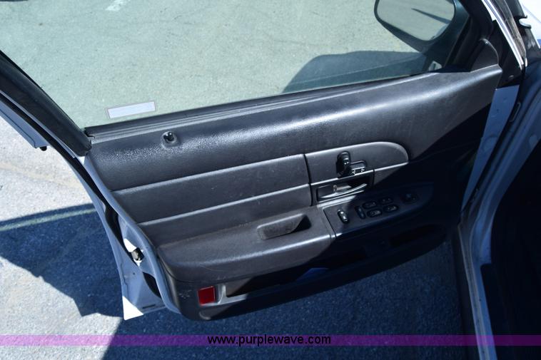 image for item K8700 2008 Ford Crown Victoria Police Interceptor