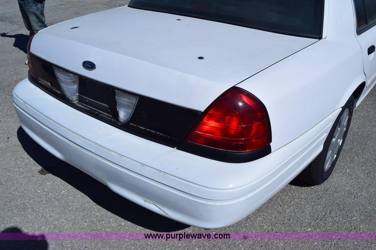 image for item K8700 2008 Ford Crown Victoria Police Interceptor