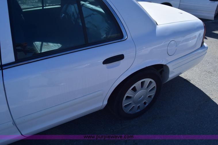 image for item K8700 2008 Ford Crown Victoria Police Interceptor
