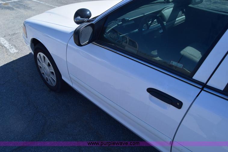 image for item K8700 2008 Ford Crown Victoria Police Interceptor