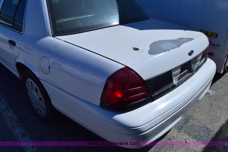 image for item K8701 2008 Ford Crown Victoria Police Interceptor