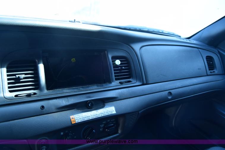 image for item K8701 2008 Ford Crown Victoria Police Interceptor