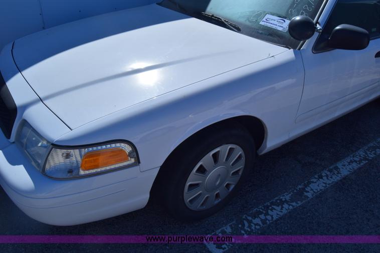 image for item K8701 2008 Ford Crown Victoria Police Interceptor