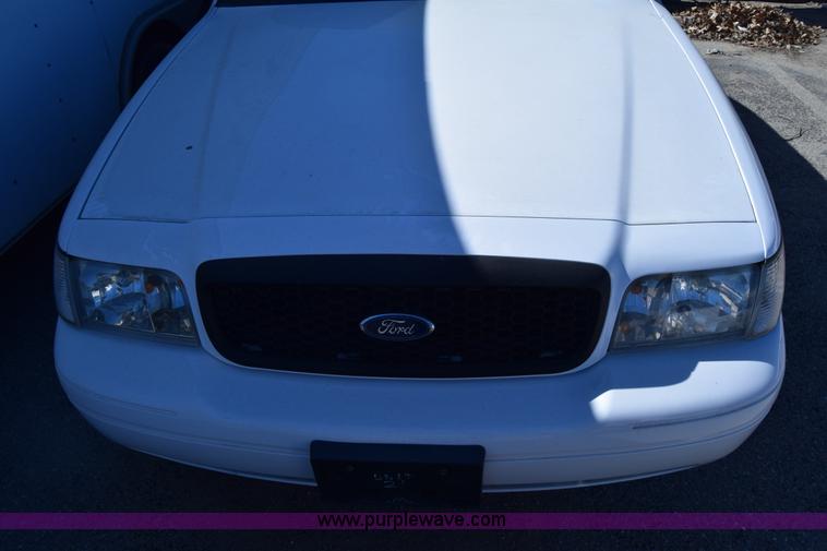 image for item K8701 2008 Ford Crown Victoria Police Interceptor