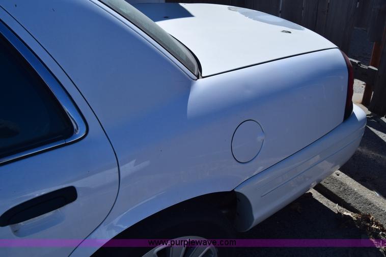 image for item K8701 2008 Ford Crown Victoria Police Interceptor