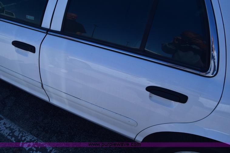 image for item K8701 2008 Ford Crown Victoria Police Interceptor