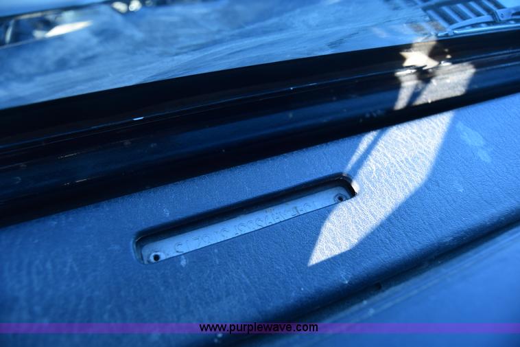 image for item K8708 2003 Jeep Wrangler Sport SUV