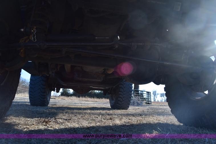 image for item K8708 2003 Jeep Wrangler Sport SUV