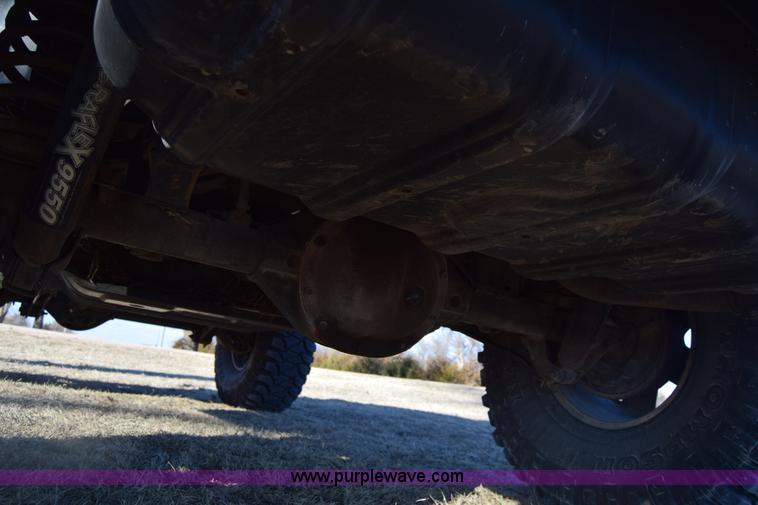 image for item K8708 2003 Jeep Wrangler Sport SUV