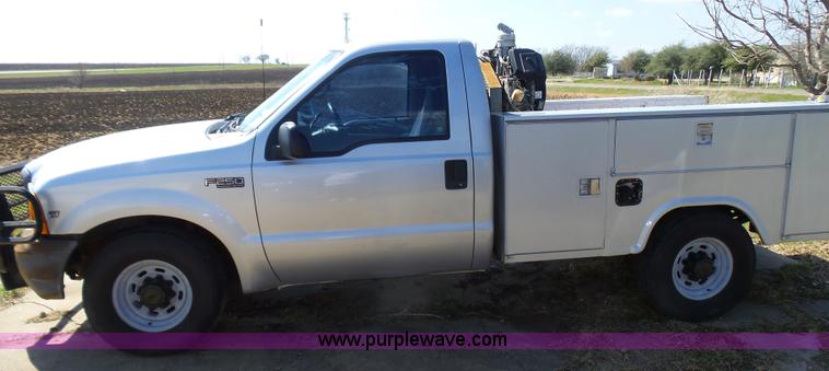 image for item L1527 1999 Ford F250 Super Duty service truck