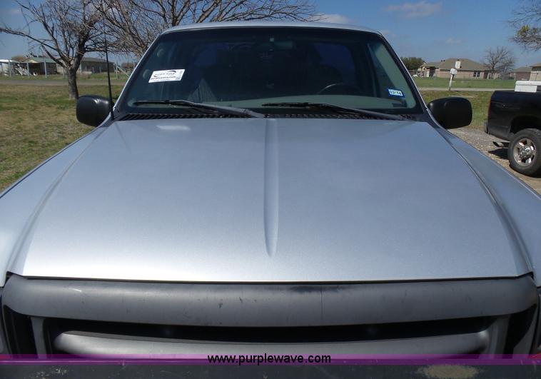 image for item L1527 1999 Ford F250 Super Duty service truck