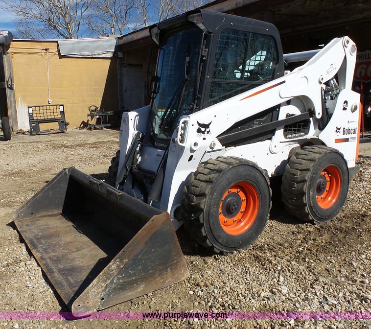 image for item L3665 2012 Bobcat S750 skid steer