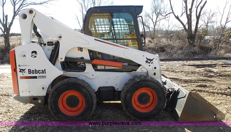 image for item L3665 2012 Bobcat S750 skid steer