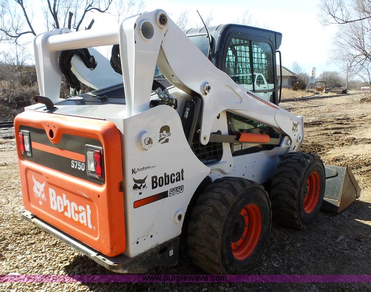 image for item L3665 2012 Bobcat S750 skid steer