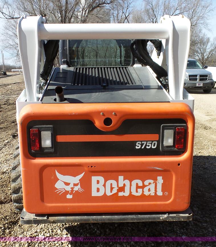 image for item L3665 2012 Bobcat S750 skid steer